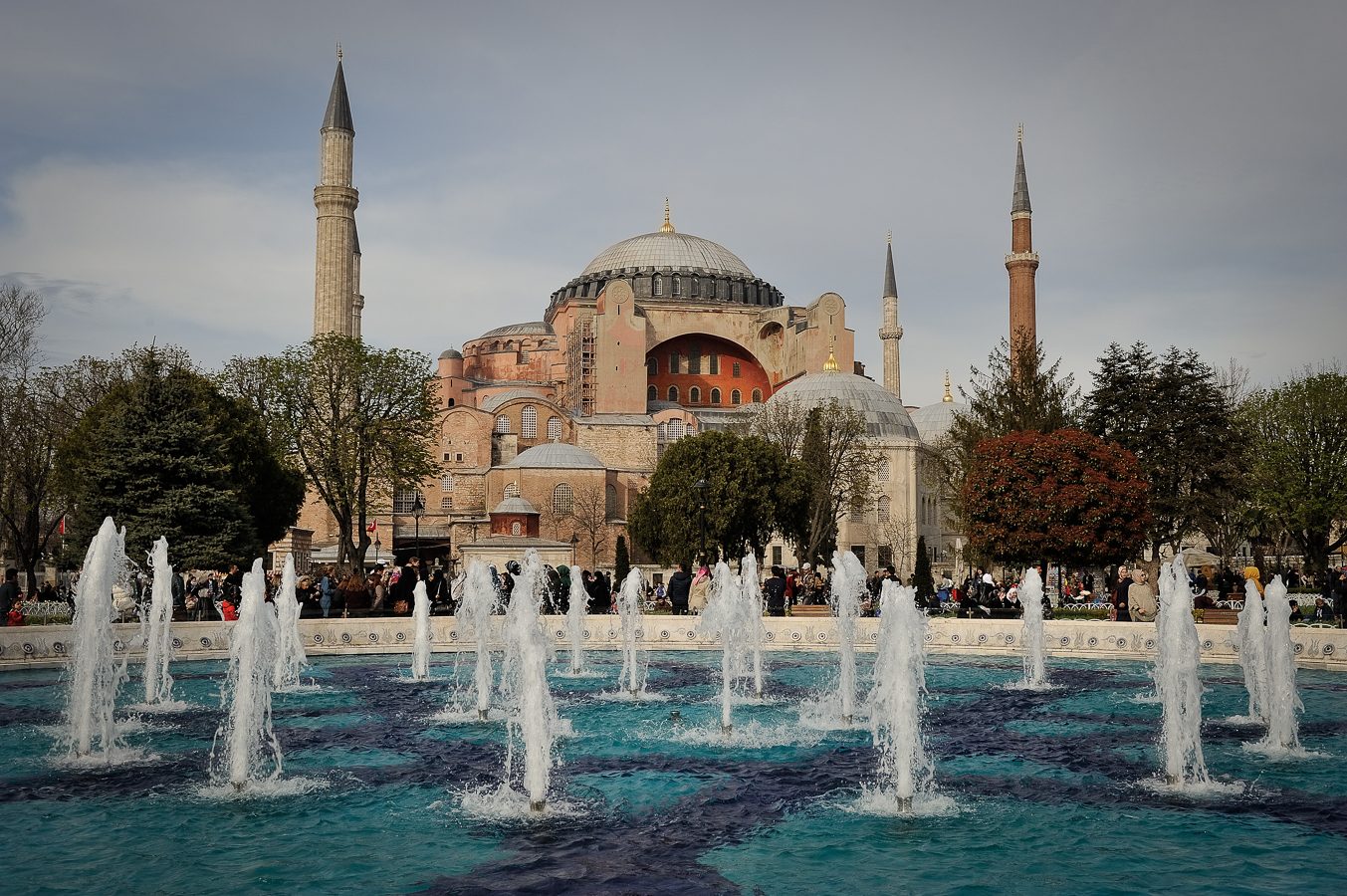 reportage - glam - street photography