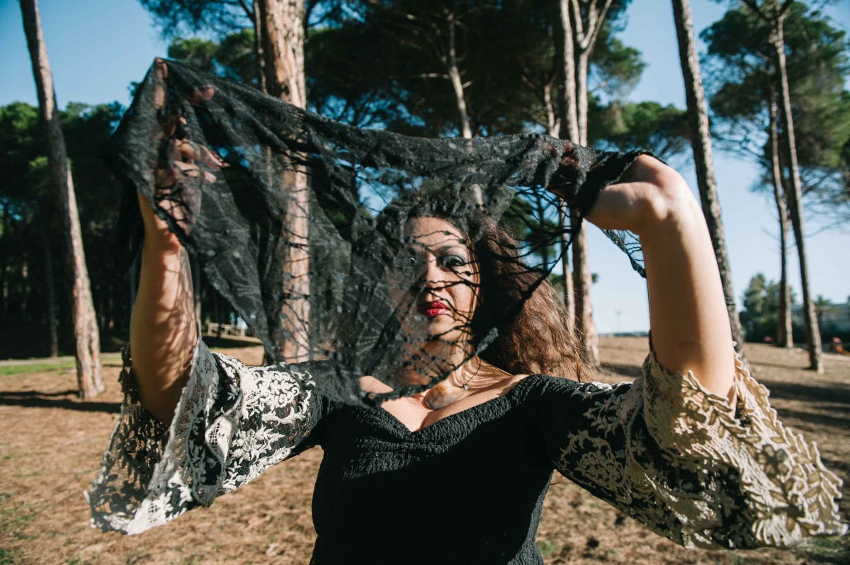 Alice, portrait of a dancer in sicily