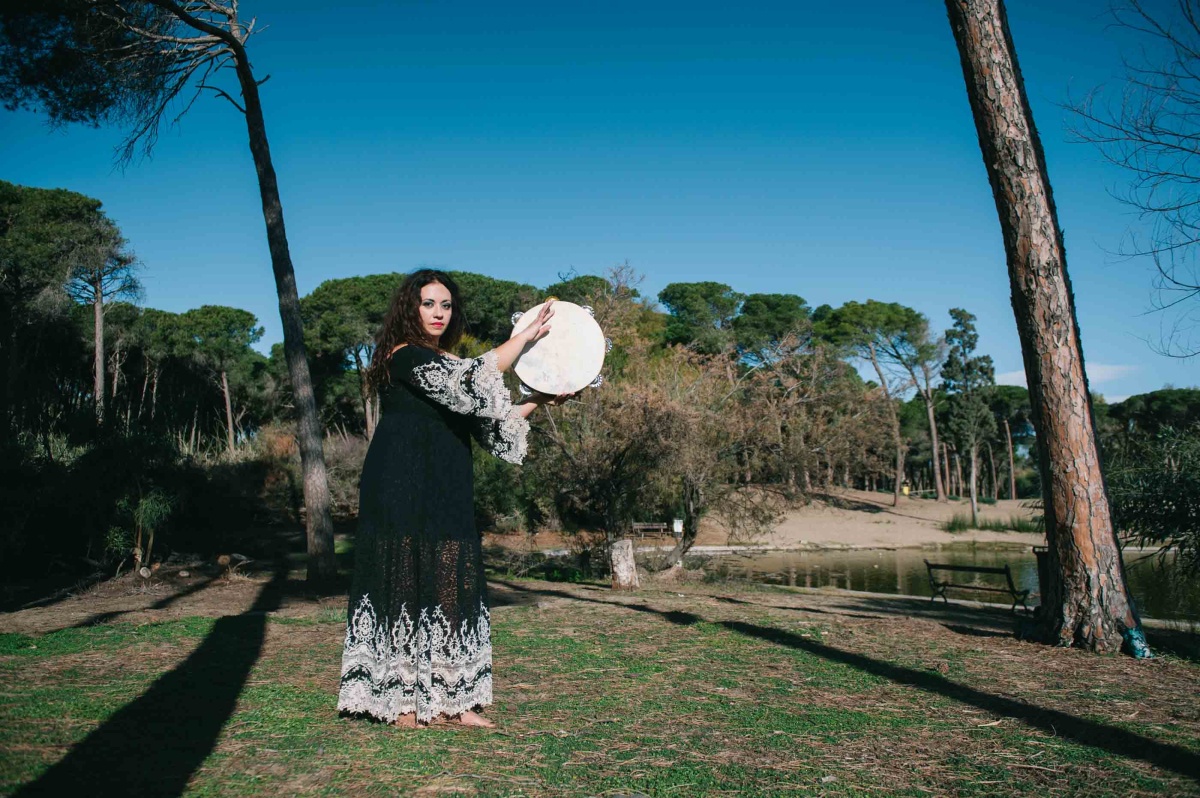 Alice, portrait of a dancer in sicily
